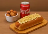 Musta Dog Especial + Coca Lata